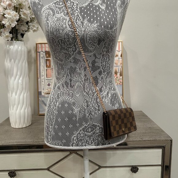 Louis Vuitton Damier Ebene Porte-Monnaie Tresor Wallet - Picture 15 of 16